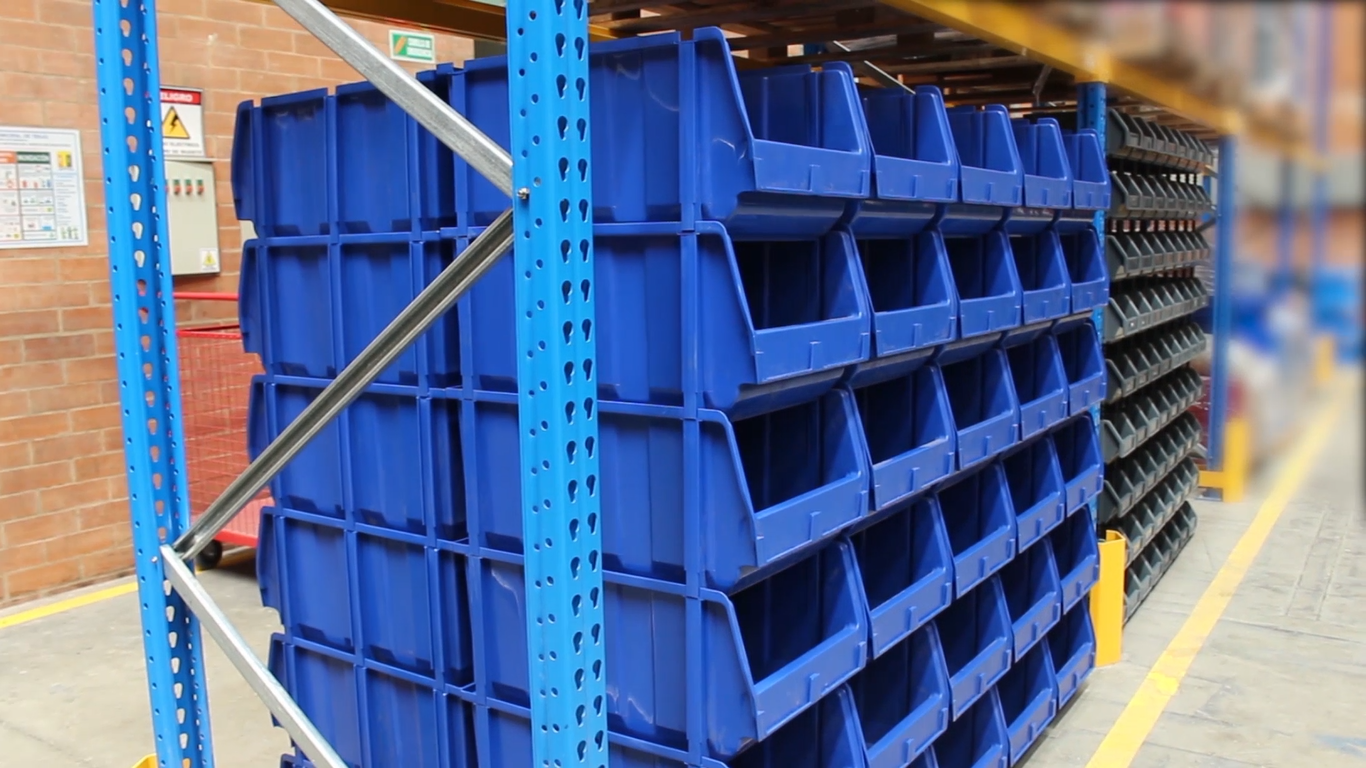 Canastillas Plásticas para la Gestión de Inventarios en Panamá: La Solución que Multiplica la Eficiencia Operativa